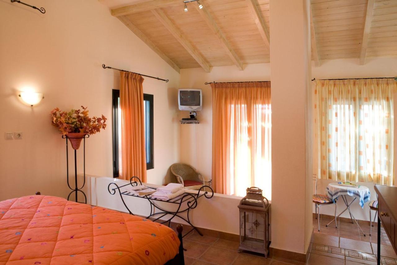 Villa Timoklia Tsoukaládhes Extérieur photo